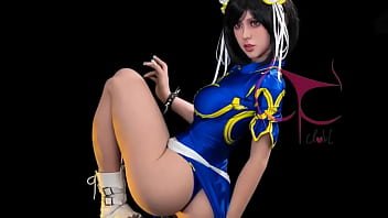 Chun Li gets naughty: Asian sex doll meets hentai fantasies