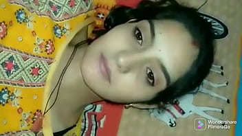 Indian stepsister finally persuaded to have sex while being watched by boyfriend, ends with farting and orgasm