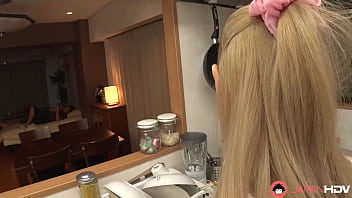 Japanese homemaker gives head in the kitchen with no filters